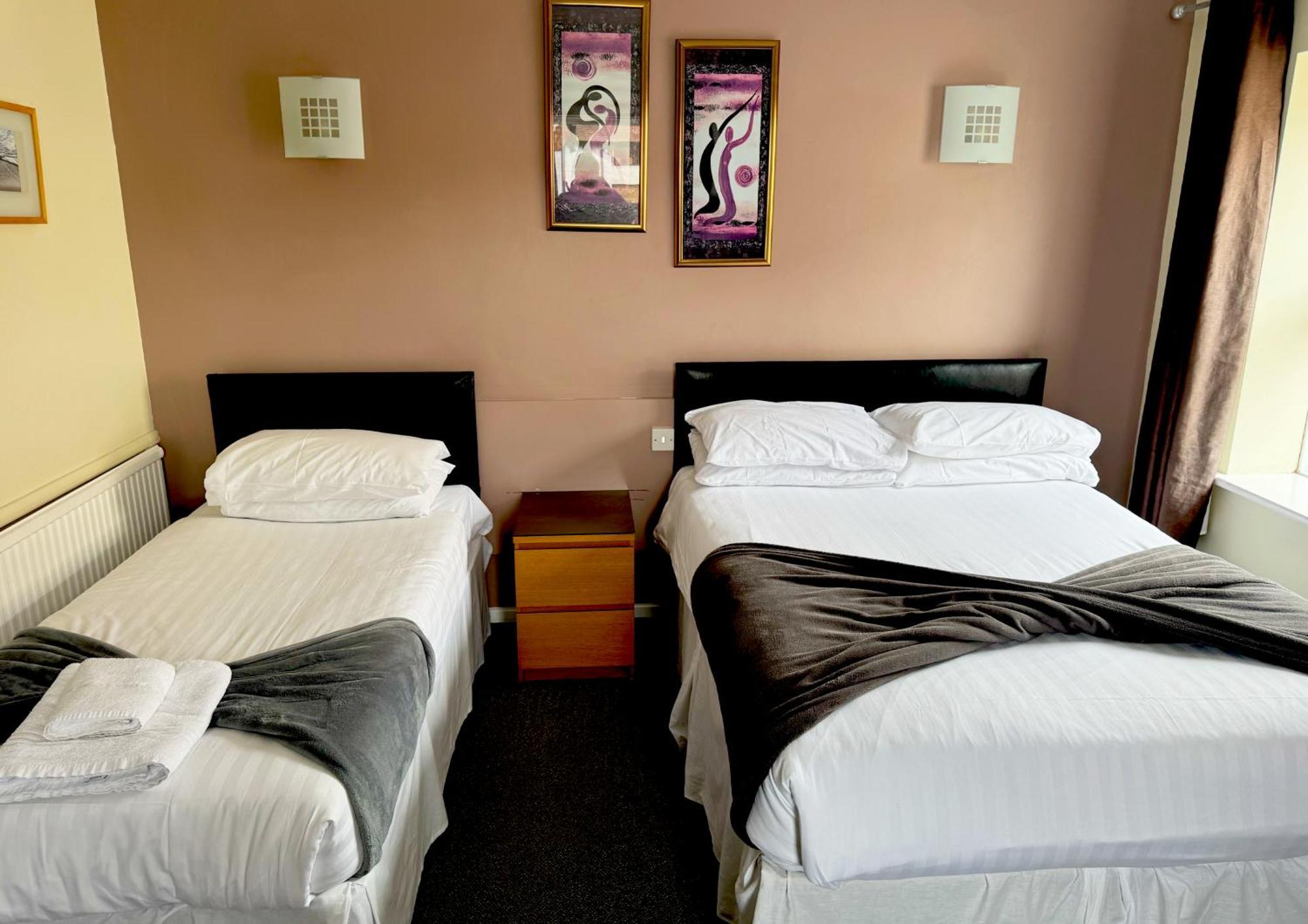 The Oakland Hotel Woodham Ferrers Exteriör bild